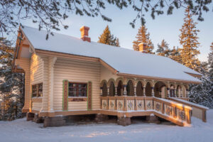 Keisarinmajan aukioloajat