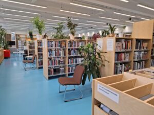 Poikkeuksia Ylitornion kirjaston asiakaspalveluajoissa